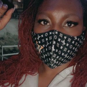 Meet your Posher, Mellissa